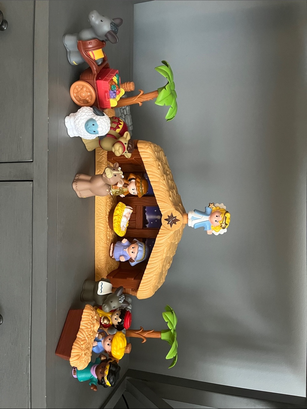 Little People Nativity/Deluxe Christmas Story - Picture 2 of 4